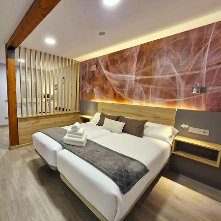 Feeling Home - Suites&Rooms León Kültér fotó