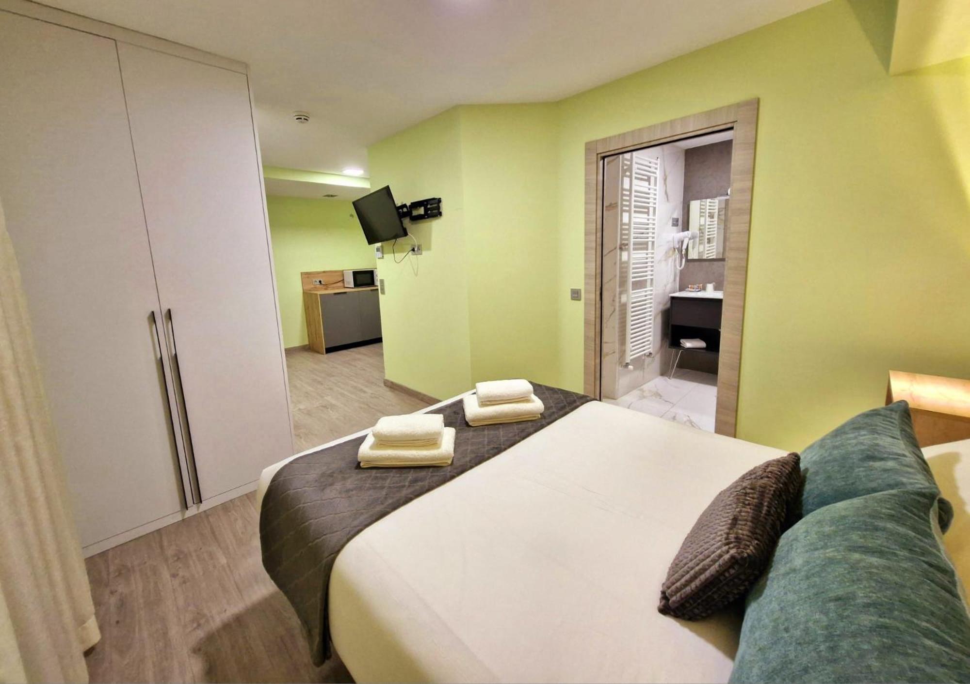 Feeling Home - Suites&Rooms León Kültér fotó